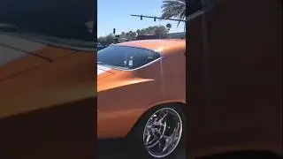FAIL! Mientras tanto un Ford Mustang #mustang #autos #auto #fordmustang #neum&aacute;ticos