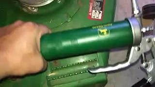 How to grease, and remove a stuck grease gun from a fitting