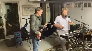 The Danksters - Here comes my girl