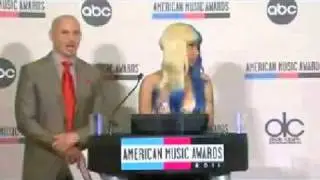 Nicki Minaj and Pitbull Announce AMA Nominations