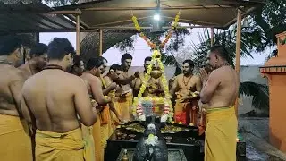 బేతంచెర్ల పూదోట మఠం లోని శ్రీ బేతేశ్వర స్వామి వారి అలంకరణ