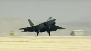 U.S. Air Force F-22 Landing