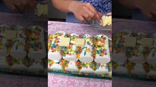 The most beautiful cake we've ever made 😍