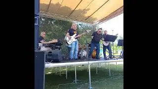 Shadows Memory Band a Vecs&eacute;si Maj&aacute;lison 1.