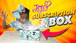 Kieran Renee Opens her first JoJo Subscription Box