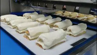 High speed stable cream filling machine#cakemachine #cream #cakefactory