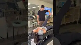 Severe knee pain! #chiropractor #asmr #adjustment