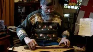 Nigel Pennick plays The Cambridge Hornpipe on mountain dulcimer