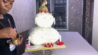Pillow cake for a cute couple #youtube #cake #pillowcake #afyswit #cakedecorating