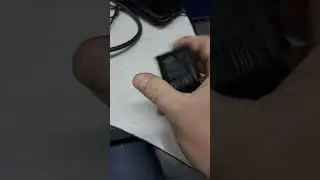 Мода на скучный комплект поставки #смартфон #зарядноеустройство зарядноеу
