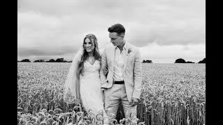 Mythe Barn Wedding Photographer