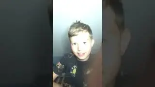 DRICKER EN HEL VATTENFLASKA,FETT JOBIGT