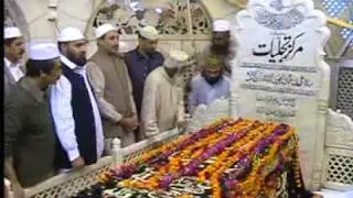 HADRAT DATA ALI HAJVERI~-~MINISTER AUQAF IN RASMEY GHUSAL~~2005(6)