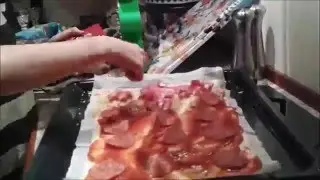 Homemade pizza - Timelapse #2