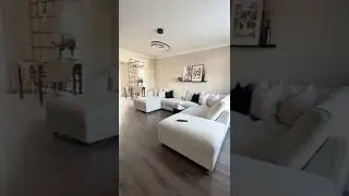 Minimalist livingroom decor