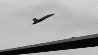 F-18 dropping Flares @ ILA 2012 Berlin