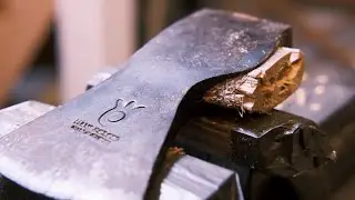 How To Hang An Axe - Husqvarna Swedish Steel Axe Restoration