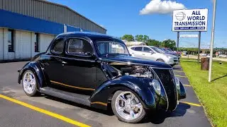 Outstanding 1937 Ford street rod, power by big Block Chevy