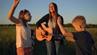 Allie Crummy - Pleasant Places (Official Music Video)