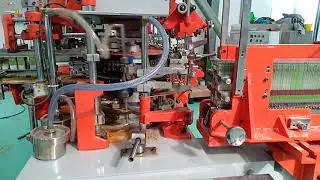 Lined carton packaging machine