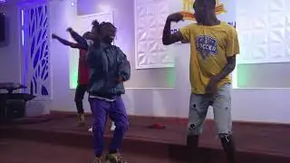 THE BEATS DANCE CREW  ( FT )  A+ DANCE CREW ON SAME STAGE