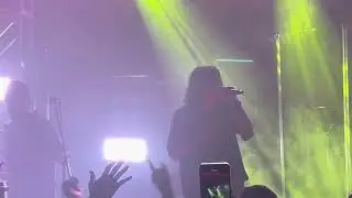 @PineappleExpressMusic  Fineapple | Live at Fandom