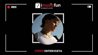 Bacio Intervista Distante