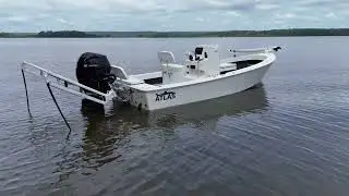 360-degree view of the Atlas Boatworks 23F bay boat