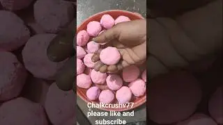 #satisfying pink balls crush#asmr #chalkcrushing  #oddlysatisfying