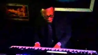 Neo Soul Tuesdays with VERSE: Rod Bonner Solo - No Ordinary Love.