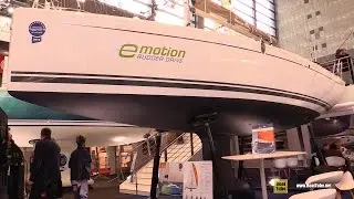 2017 Hanse 315 Sailing Yacht - Deck, Hull and Interior Walkaround - 2016 Salon Nautique Paris