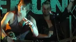 Sean Lemon High Pitched Singing On Teenage Dirtbag