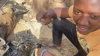 Mercedes w203 m271 engine knocked // Oil pump failed and pistons grind