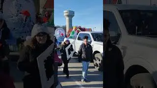 Santa Claus parade 2024 Canada #youtube #youtubeshorts #viralvideo #shorts #parade #canada #trending