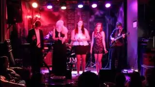 Primadonna Girl (Cover by Emma Callander)