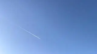 Cloud Seeding Plane / Geo Engineering Plane versus normal plane