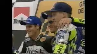 GP DE VALENCIA DE MOTO GP 2001 - SETE GIBERNAU VENCEDOR 500 CC ALEX BARROS EM 2&ordm; LUGAR