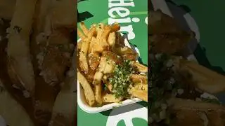 Does Oracle Park have the best stadium food in the country?! #sanfrancisco #MLB #eatingshow