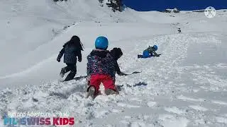 Gumawa ang mga bata ng sarili nilang Slide sa Snow.Grabe saya nila