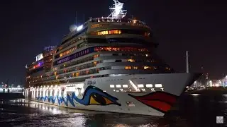 AIDAsol | Spektakuläres Horn-Battle mit AIDAnova und Auslaufen aus Hamburg | 09.03.2024 | 4K UltraHD