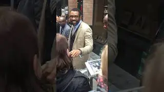 Cress Williams star of DC&rsquo;s Black Lightning signing autographs in NYC! #CressWilliams