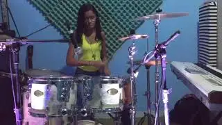 Quem é essa que avança como Aurora - Tony Allysson [Drum Cover]