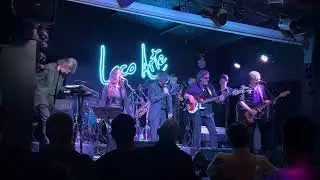 Shake a Tailfeather