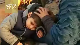 Thousands of migrants stranded at Greek-Macedonian border