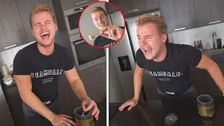 HIJ MOEST JANKEN VAN HET LACHEN! 😂