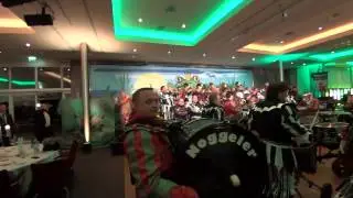 Noggeler Guuggemusig Luzern an der Ithronisation 2015 der Wey-Zunft Luzern