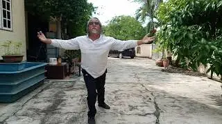 Chi kung Exercise' Strengthen the endocrine system - Rounding the  sky and earth energy.
