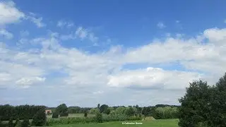 Verweven levens: een eerbetoon aan de wolken door Catherine Boone