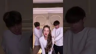 #thehouseofcollab