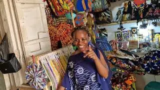 MY VISIT TO ARTS CENTER  IN ACCRA GHANA. LIVE...